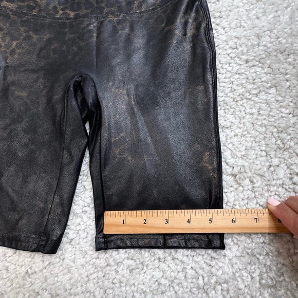 Spanx Faux Leather Leopard Print Black Bike Shorts. Medium FLAW - Picture 8 of 12
